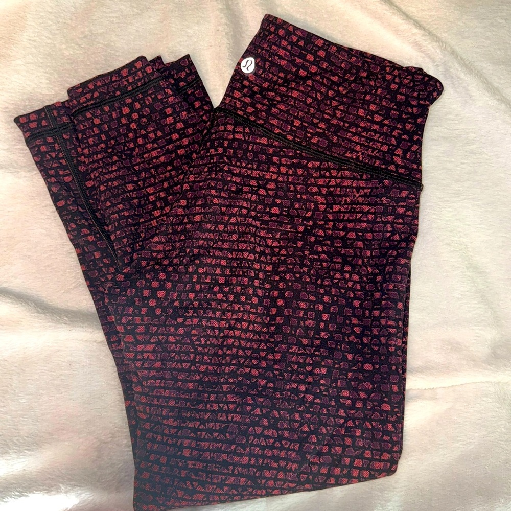 Lululemon Wunder Under leggings